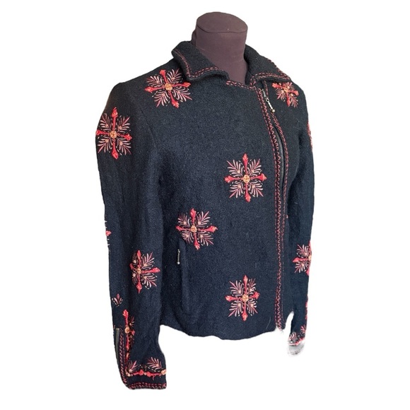 CoVelo Black Coat Red Embroidered Floral Felted Boiled Wool Jacket, size Small - Picture 7 of 14